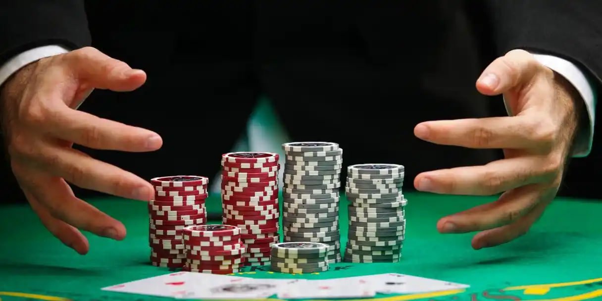 Mahjong Ways 2 paytable showing tile symbols and payout values